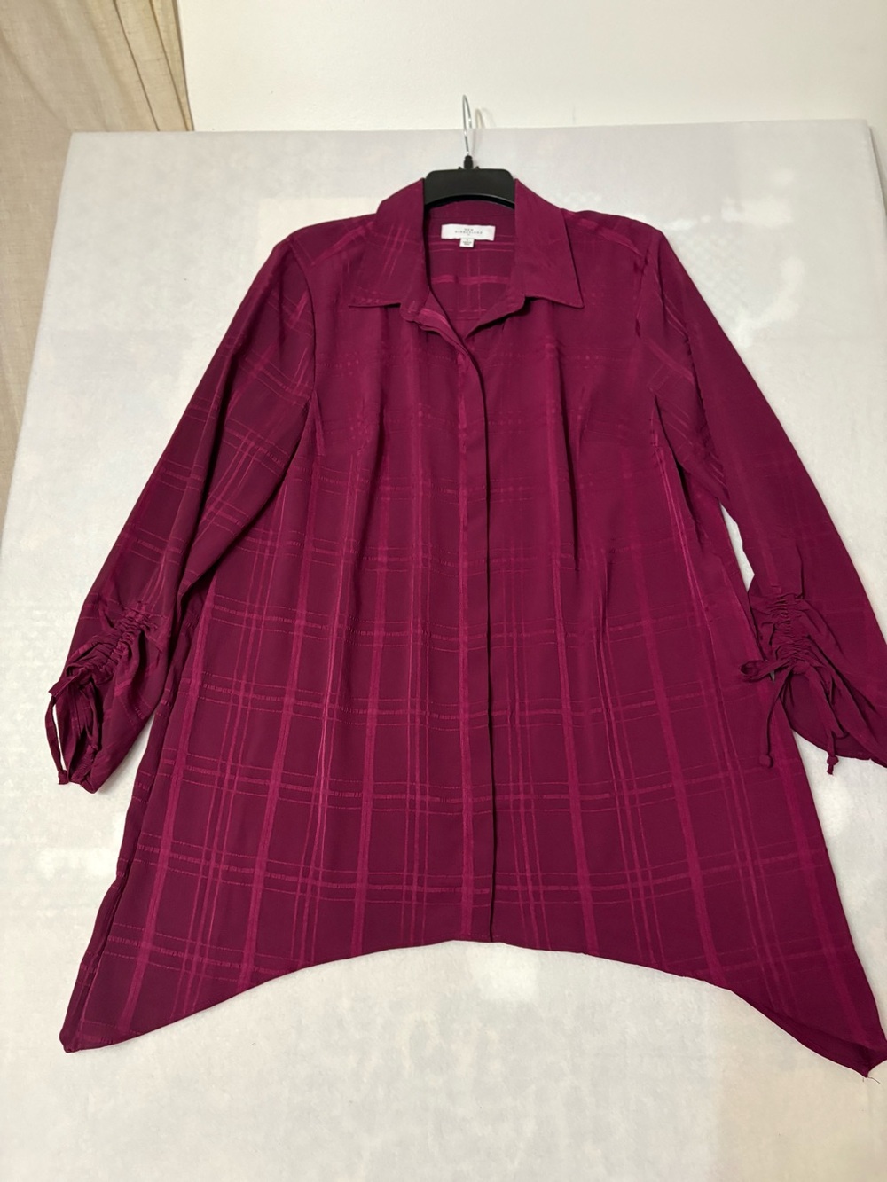 New Directions Burgundy Plaid Asymmetric Tunic Blouse L EUC